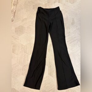 Black Flare ribbed yoga‎ pants Women's size M